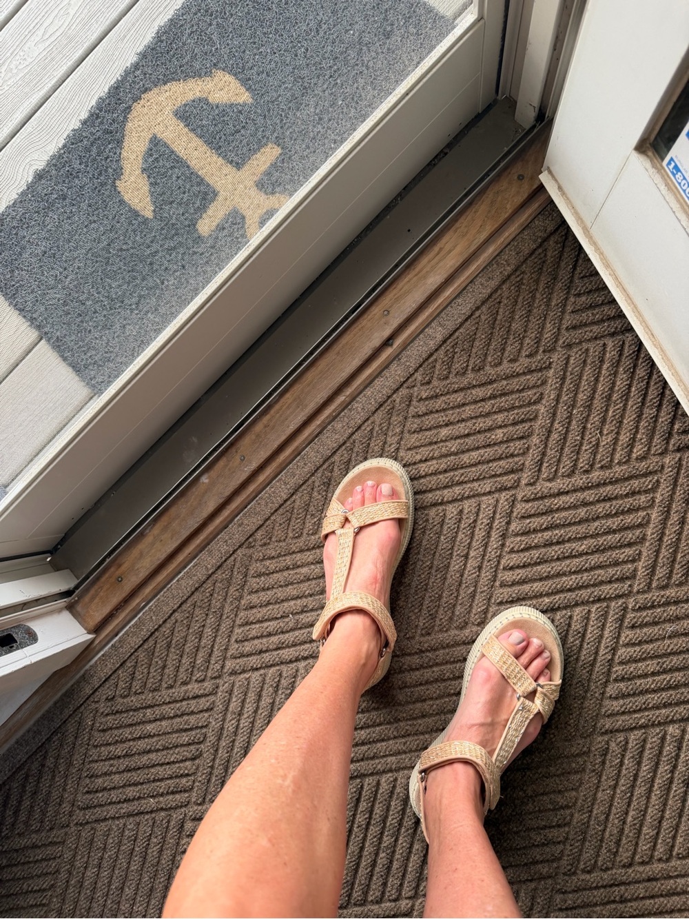 Mix No. 6 Woven Tan Espadrille T-Strap Sandals w. Box - Picture 4 of 6